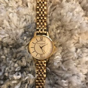 Olivia burton wonderland nude dial & gold bracelet
